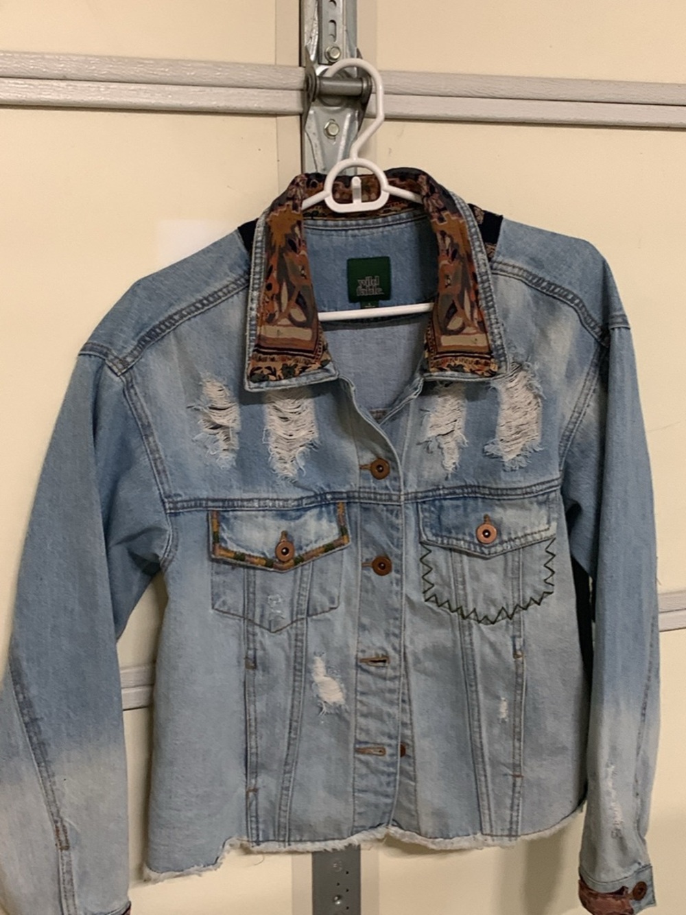 wild fable Light Blue Distressed Denim Jacket with Patterned Collar